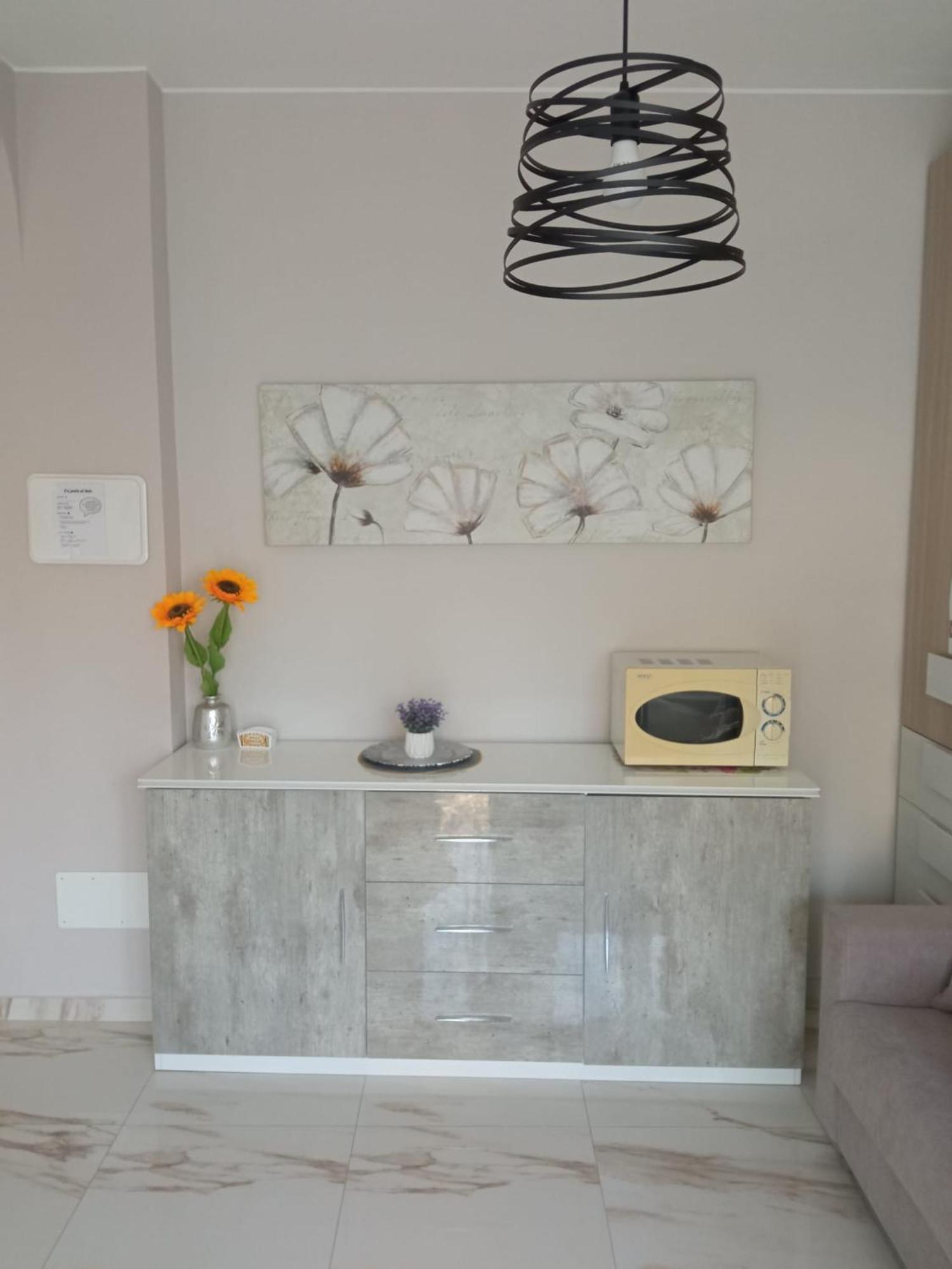 Apartmán Wh - Un Posto Al Sole - Attico Monolocale Con Parcheggio Gratuito - 5 Minuti Dal Centro - Wifi Sanremo Exteriér fotografie